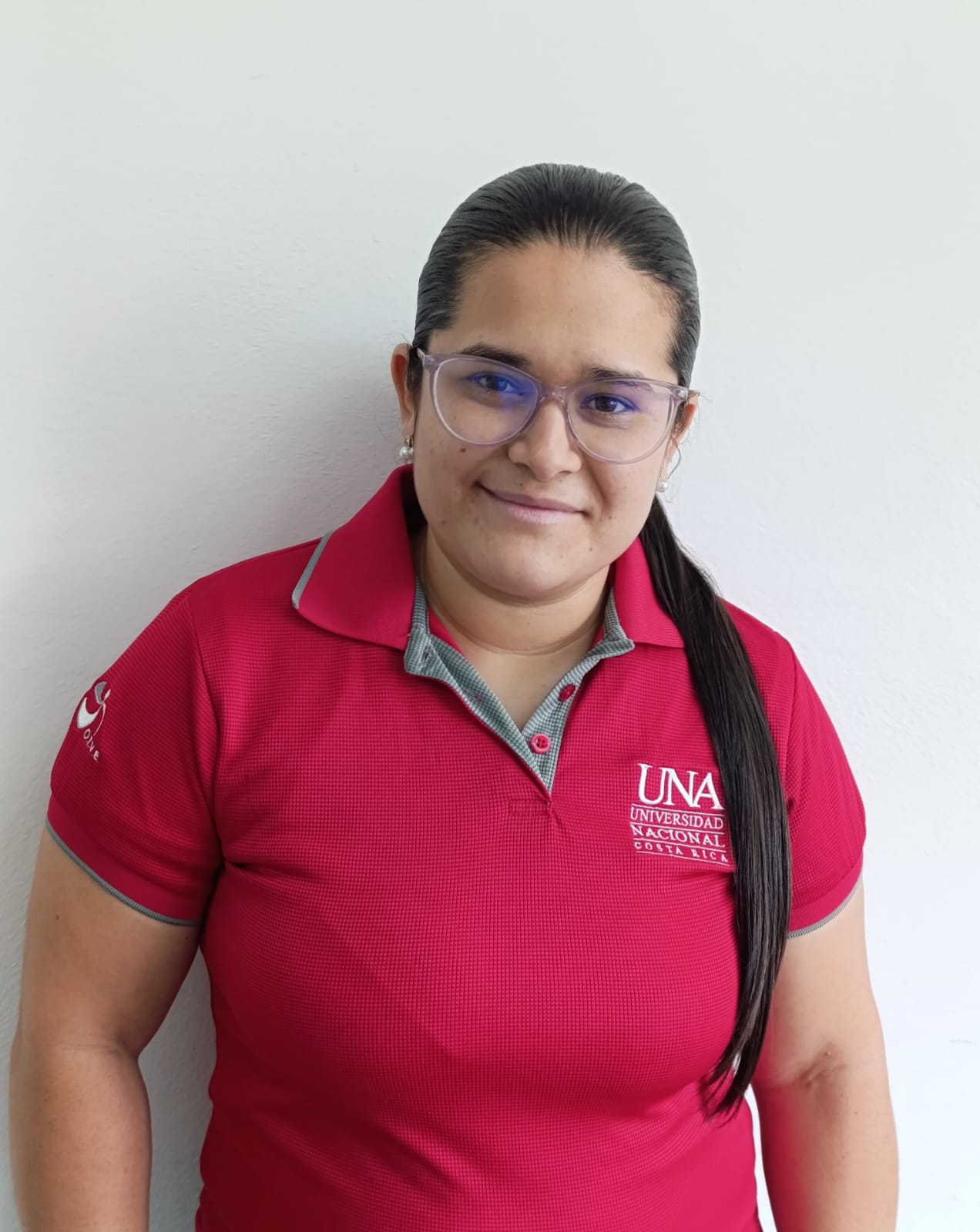 Sra. Paola Cambronero Molina